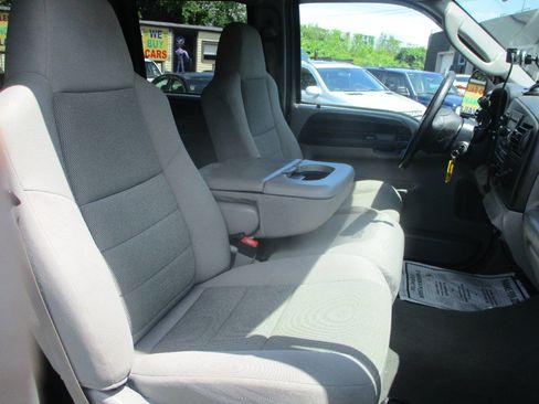 Used 2006 Ford F250 Lariat image 9