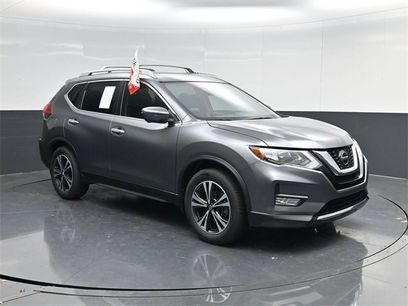 Certified 2019 Nissan Rogue SV w/ Premium Package