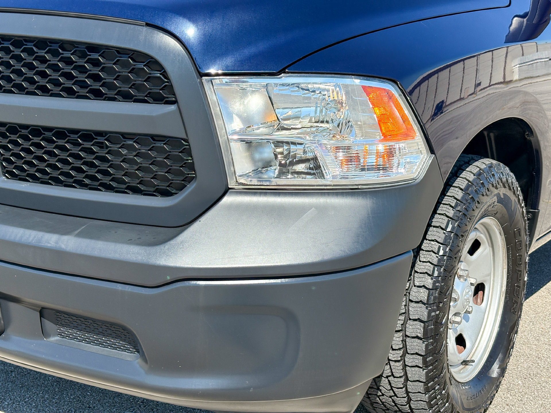 Used 2017 RAM 1500 Tradesman w/ Popular Equipment Group RWD image 6