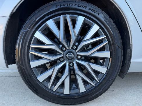 Used 2024 Nissan Altima 2.5 SV image 27