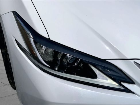 Used 2023 Lexus ES 350 F Sport w/ Accessory Package (Z1) FWD image 27