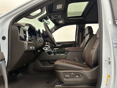 New 2026 GMC Sierra 1500 Denali w/ Denali Reserve Package image 19