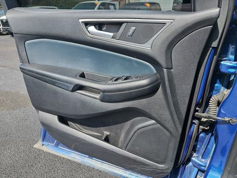 Used 2022 Ford Edge SEL w/ Sport Appearance Package image 25