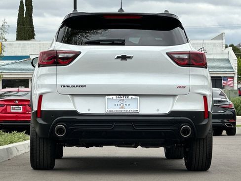New 2026 Chevrolet TrailBlazer RS w/ Convenience Package FWD image 5