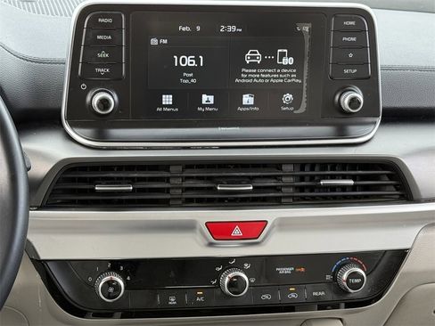 Used 2020 Kia Telluride S w/ S 8 Passenger Seating Package image 16