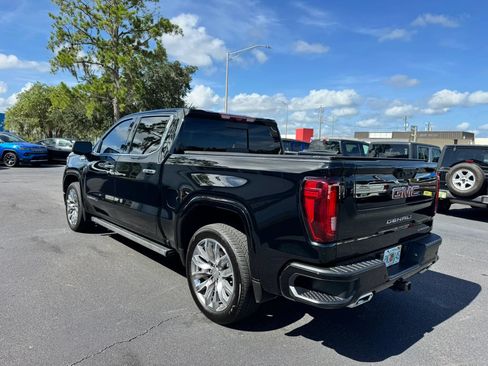 Used 2024 GMC Sierra 1500 Denali w/ Denali Reserve Package AWD/4WD image 5