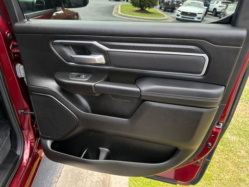Used 2025 RAM 1500 Big Horn AWD/4WD image 20