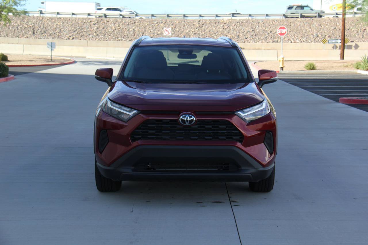Used 2025 Toyota RAV4 XLE w/ Convenience Package FWD image 2