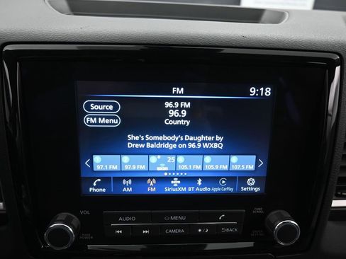 Used 2023 Nissan Frontier SV image 23