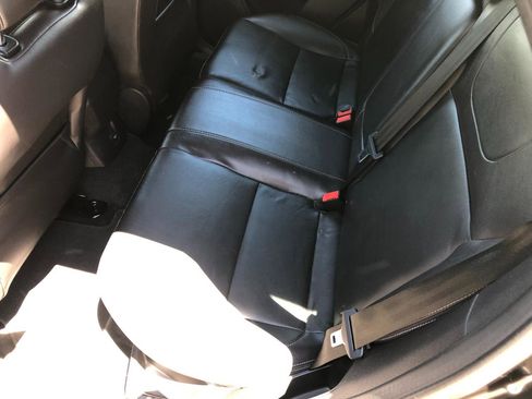Used 2013 Ford Focus ST FWD image 35