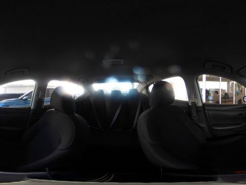 Used 2025 Nissan Sentra S image 40