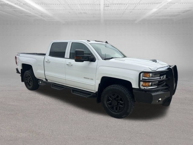 Used 2019 Chevrolet Silverado 2500 LT w/ LT Convenience Package AWD/4WD image 5