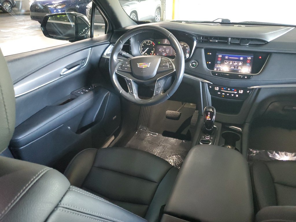 Used 2023 Cadillac XT5 Luxury FWD image 10