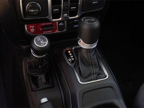 New 2025 Jeep Wrangler Willys image 23