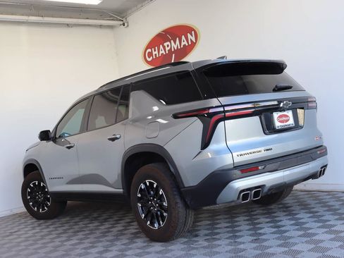 Certified 2025 Chevrolet Traverse Z71 w/ Driver Confidence Package AWD/4WD image 4
