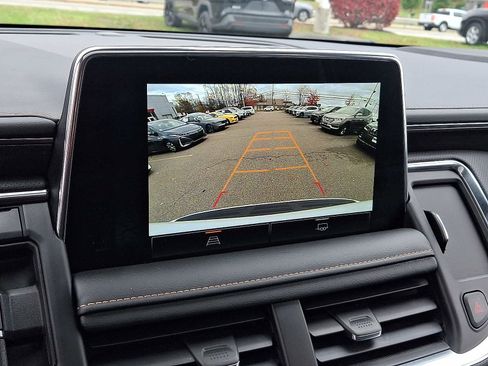 Used 2022 GMC Yukon AT4 image 21