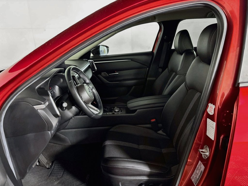 Used 2025 MAZDA CX-50 AWD 2.5 S w/ Preferred Package image 11