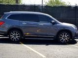 Used 2020 Honda Pilot Elite image 2