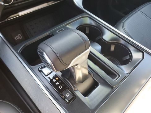 Used 2025 Ford F150 Platinum w/ Equipment Group 702A High image 30