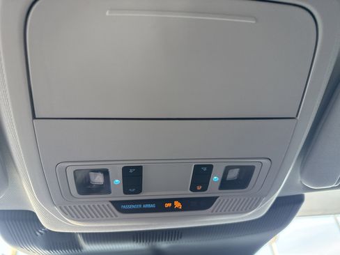 New 2026 Ford Explorer Active w/ Active Comfort Package image 33