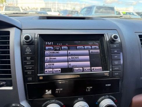 Used 2011 Toyota Sequoia Platinum AWD/4WD image 13