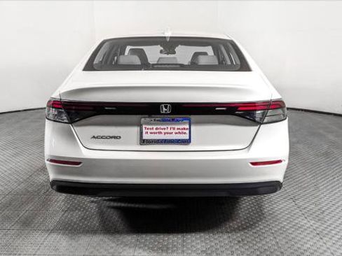 Used 2024 Honda Accord LX image 5