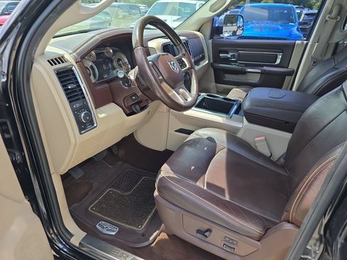 Used 2015 RAM 1500 Laramie Longhorn w/ Convenience Group AWD/4WD image 10