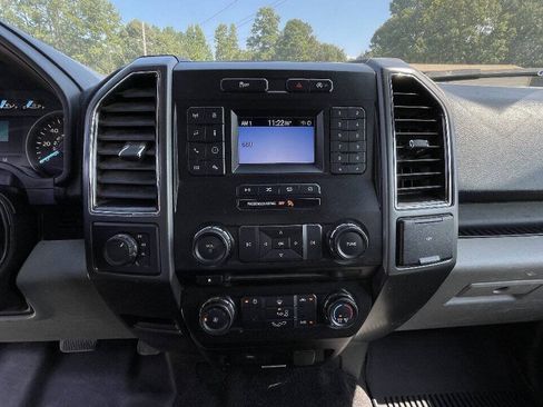 Used 2018 Ford F150 XLT AWD/4WD image 13