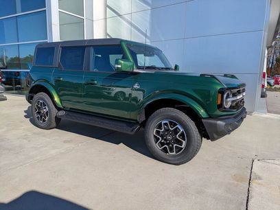 New 2025 Ford Bronco Outer Banks