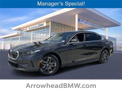 New 2026 BMW i5 eDrive40 w/ Premium Package