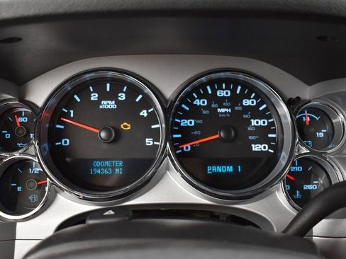 Used 2013 Chevrolet Silverado 2500 W/T AWD/4WD image 21