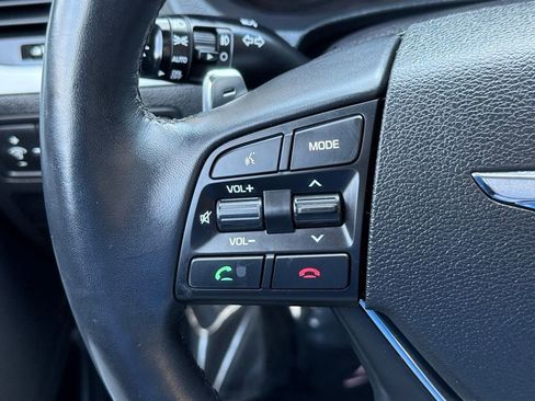 Used 2018 Genesis G80 3.8 w/ Option Group 03 image 36