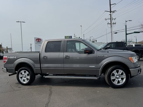Used 2013 Ford F150 Lariat w/ Mid Equipment Group image 2