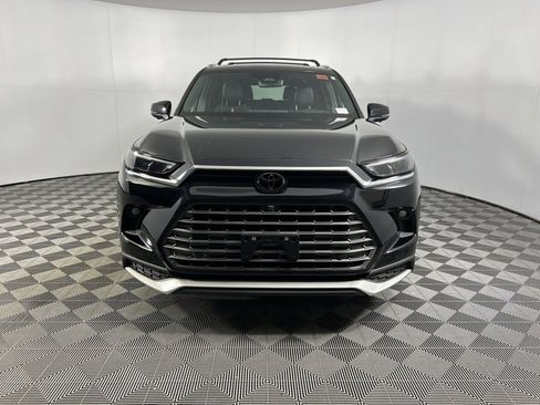 Used 2024 Toyota Grand Highlander AWD Hybrid image 11