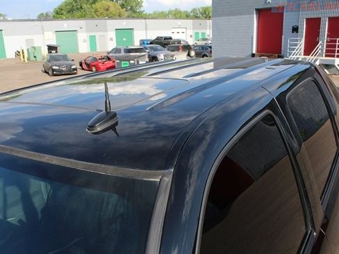 Used 2004 Chevrolet Avalanche Z71 image 7