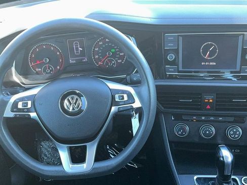 Used 2021 Volkswagen Jetta SE image 20