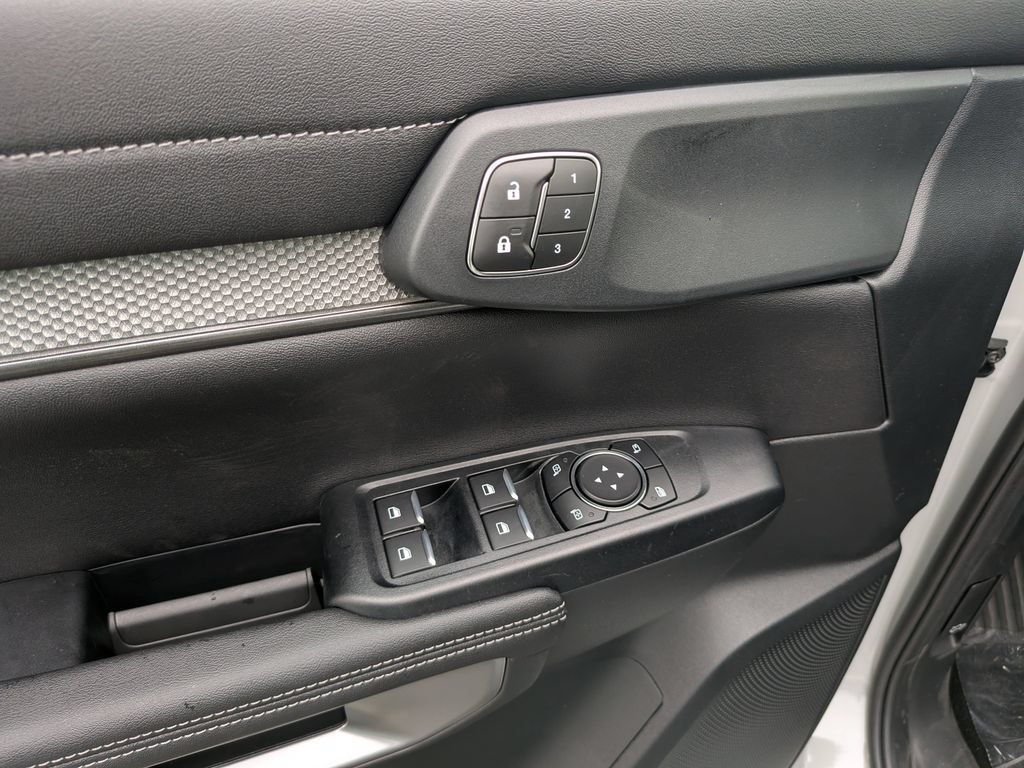 New 2026 Ford Ranger Lariat w/ Convenience Package RWD image 17