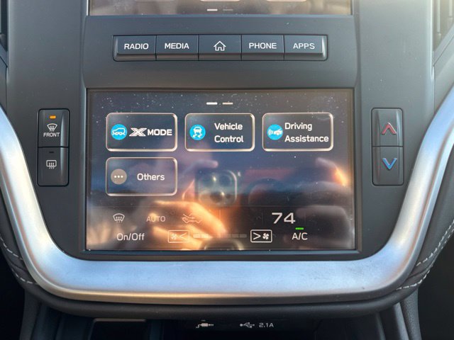 Used 2020 Subaru Outback AWD/4WD image 17