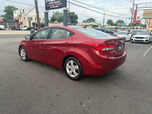 Used 2012 Hyundai Elantra GLS w/ Preferred Pkg 3 FWD image 4