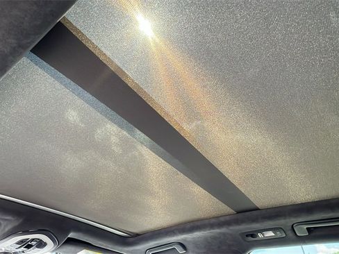 Used 2016 Porsche Cayenne GTS image 40