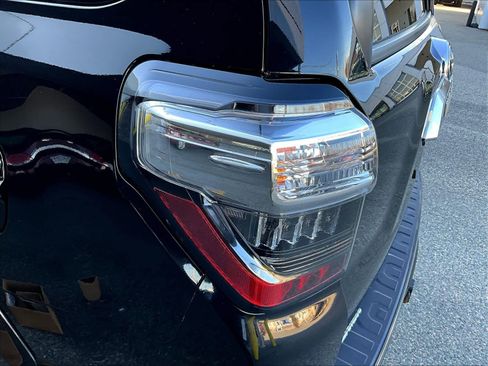 Used 2021 Toyota 4Runner Limited image 35