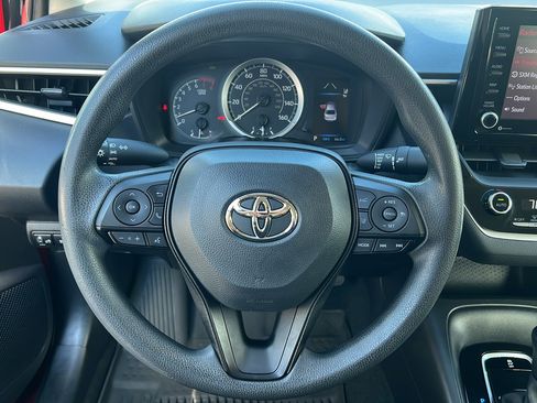 Used 2022 Toyota Corolla LE w/ LE Convenience Package FWD image 15