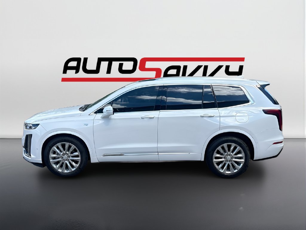 Used 2025 Cadillac XT6 Premium Luxury w/ Technology Package FWD image 4