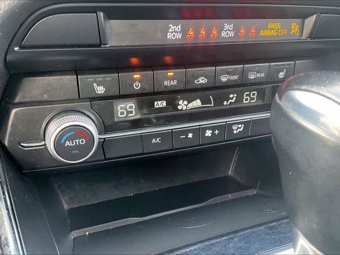 Used 2022 MAZDA CX-9 Touring w/ Touring Premium Package image 39