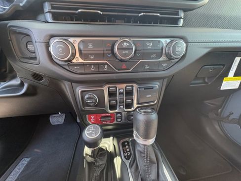 New 2026 Jeep Wrangler Unlimited Rubicon image 7