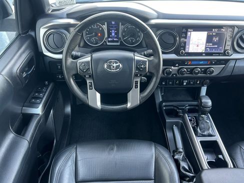 Certified 2020 Toyota Tacoma Limited image 14