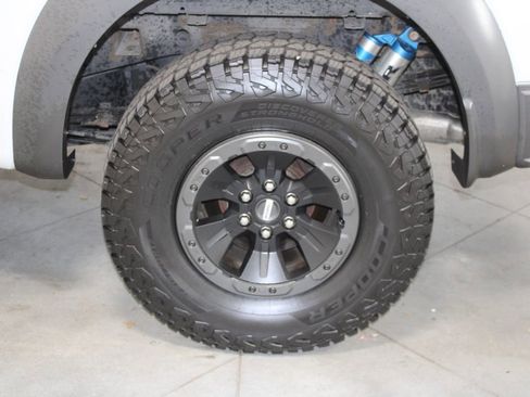 Used 2017 Ford F150 Raptor w/ Equipment Group 802A Luxury image 18