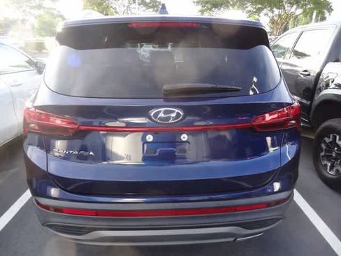 Used 2023 Hyundai Santa Fe SEL FWD image 4