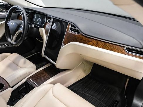 Used 2018 Tesla Model S 75D AWD/4WD image 21