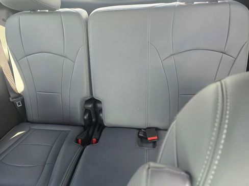 Used 2024 Buick Enclave Essence w/ Sound and Sites Package image 11